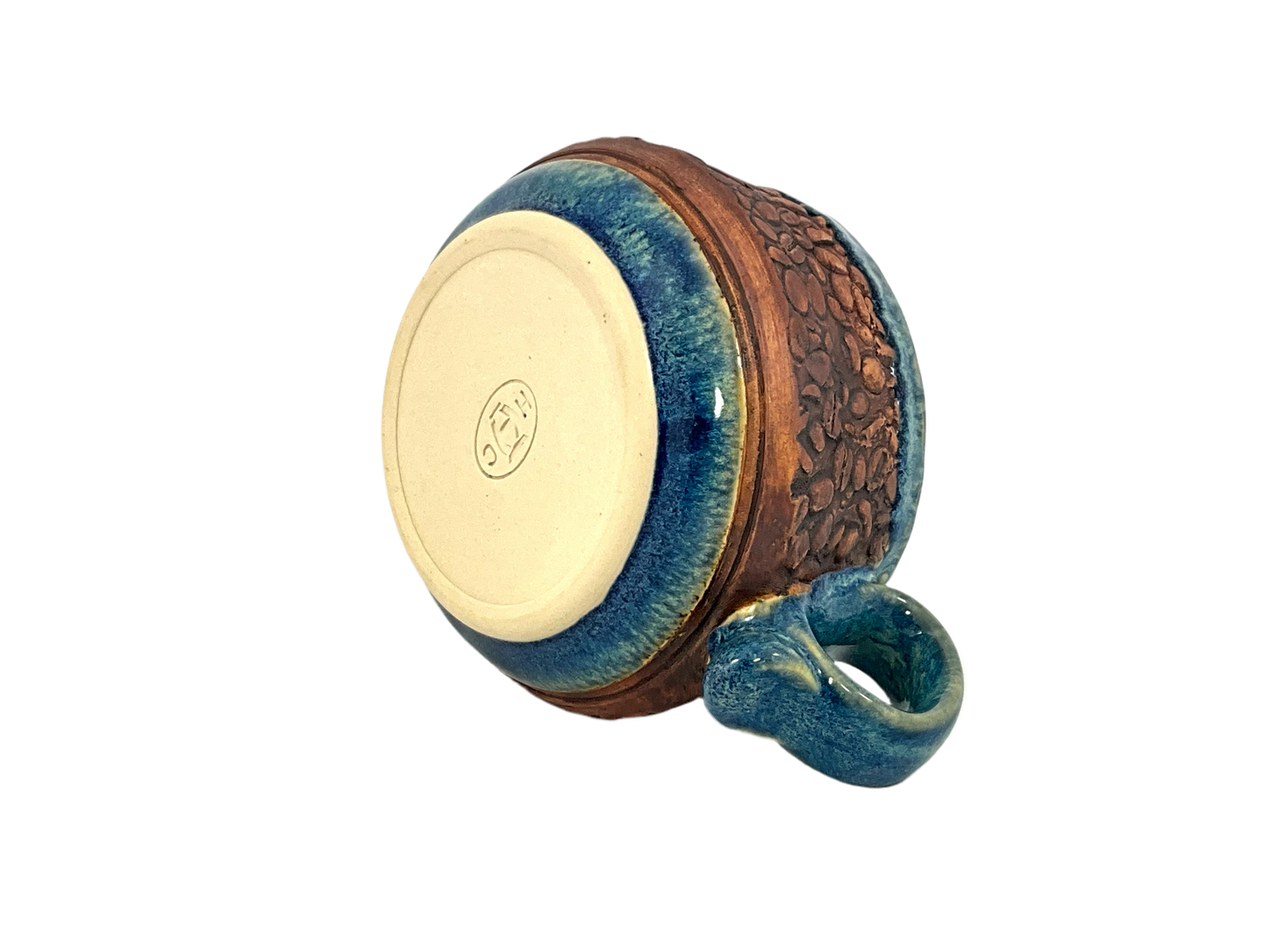 M025